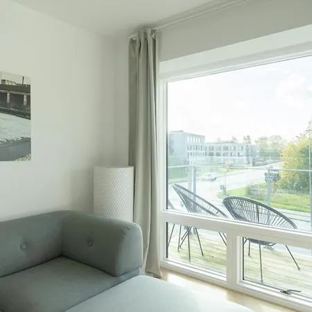 Daire Beautiful 1-br W A Balcony By Harbour - 87 *