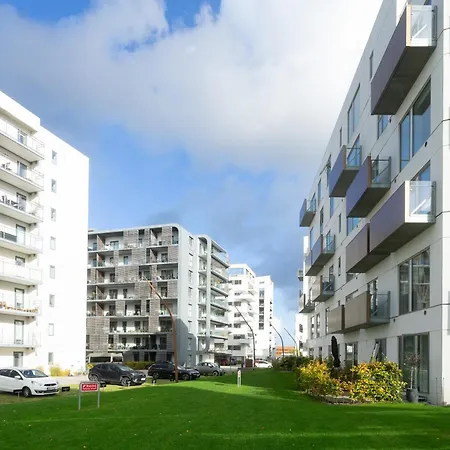 Beautiful 1-br W A Balcony By Harbour - 87 Odense